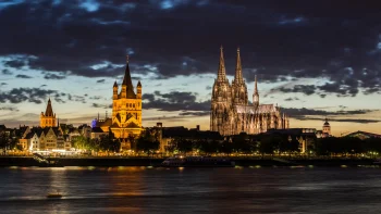 dawn in cologne, with cologne cathedral on the banks of the rhine, cologne cathedral, attractions, cathedrals, cities, city, cityscape, cityscapes, clouds, cologne, germany, morning, night lights, lights, streetlights, street lamps, lighting, night, rivers, canals, streams, sky, sunrises, dawn, waterfronts, marinas, architecture, world