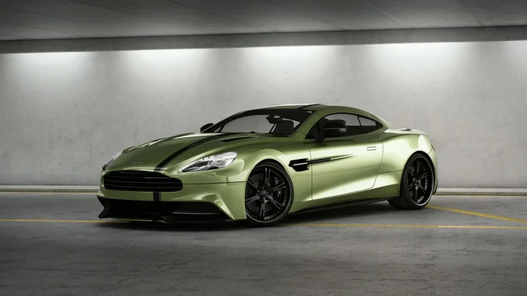 оливковий aston martin vanquish у світлі бетонного паркінгу, aston martin vanquish, aston martin, астон мартін, диски, колеса, купе, машини, автомобілі, спорткари, стіни, фари, авто