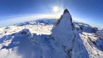 the summit of the matterhorn bathed in bright sunlight, alps, antarctica, arctic, glaciers, ice, ices, landscapes, mountains, peaks, hills, ocean, oceans, pacific ocean, sky, snow, sun, sun rays, sunlight, rays, winter, winters, nature, world