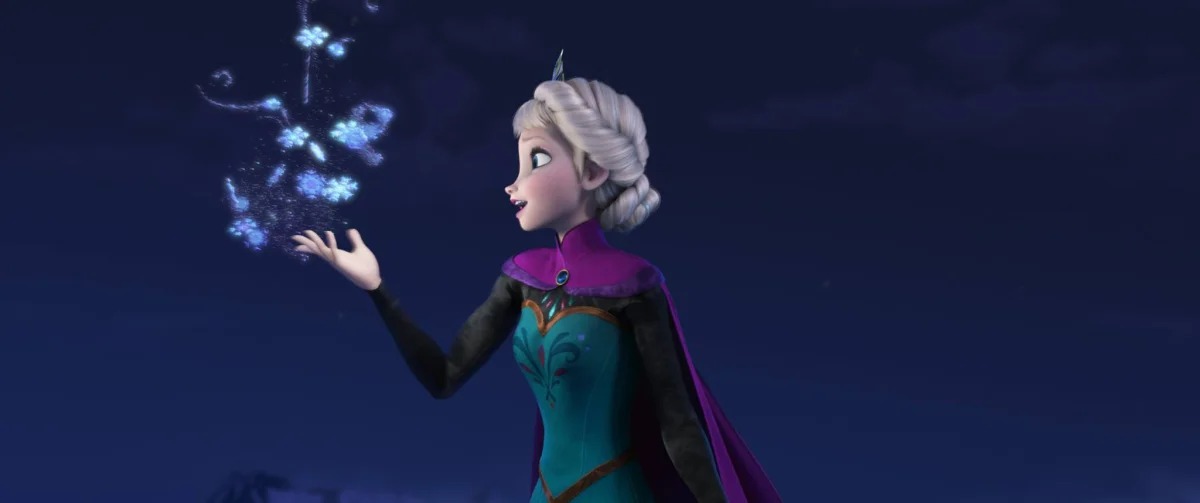 Elsa Makes Snowflakes