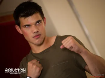 Taylor Lautner as Nathan Harper on the poster for the movie "The Chase"