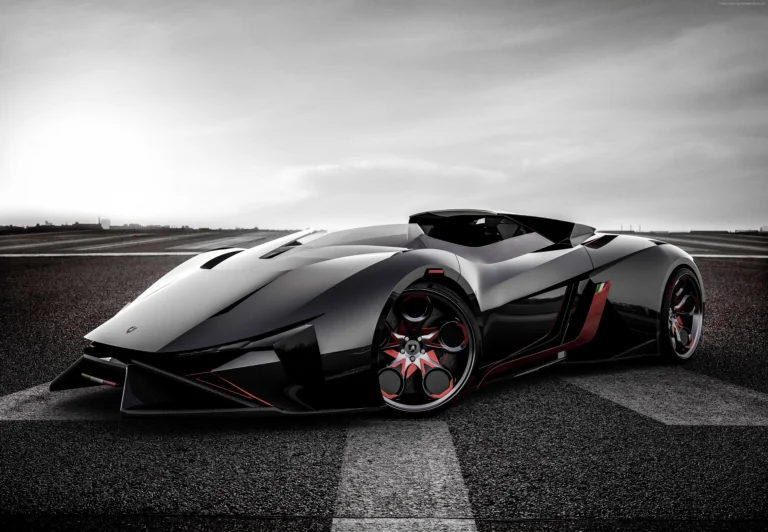 Футуристичный концепт Lamborghini Egoista на взлетной полосе