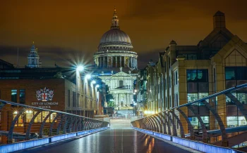 A nighttime view of St. Paul's Cathedral in London