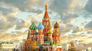 храм василия блаженного в россии на закате, храм василия блаженного, россия, города, город, городской пейзаж, городские пейзажи, городские виды, достопримечательности, закаты, закат, небо, облака, тучи, памятники, площади, соборы, храмы, церкви, архитектура, мир
