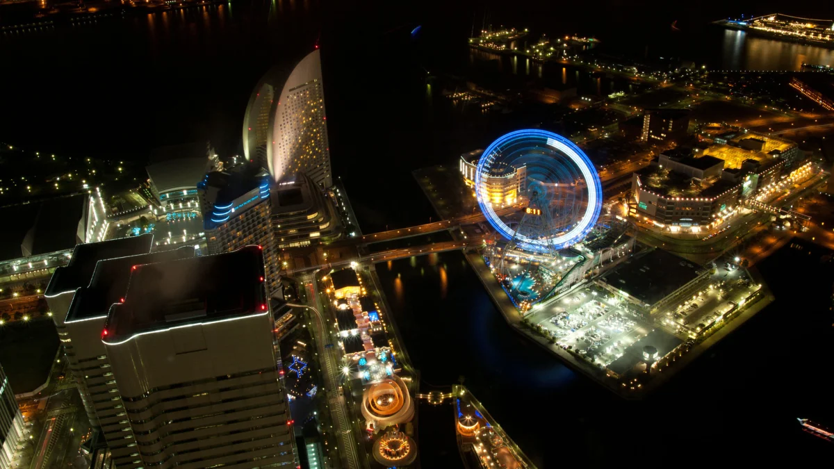 The Cosmo Clock 21 Ferris wheel glowing in the evening sky over Yokohama