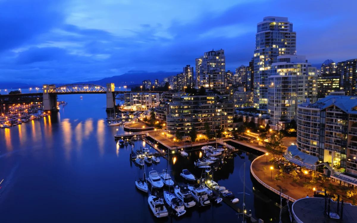 the lights of vancouver and the burrard street bridge at dusk, vancouver, canada, boats, motorboats, speedboats, bridges, cities, city, cityscape, cityscapes, clouds, evening, evenings, twilight, dus, night lights, lights, streetlights, street lamps, lighting, night, skyscrapers, the city at night, yachts, architecture, world