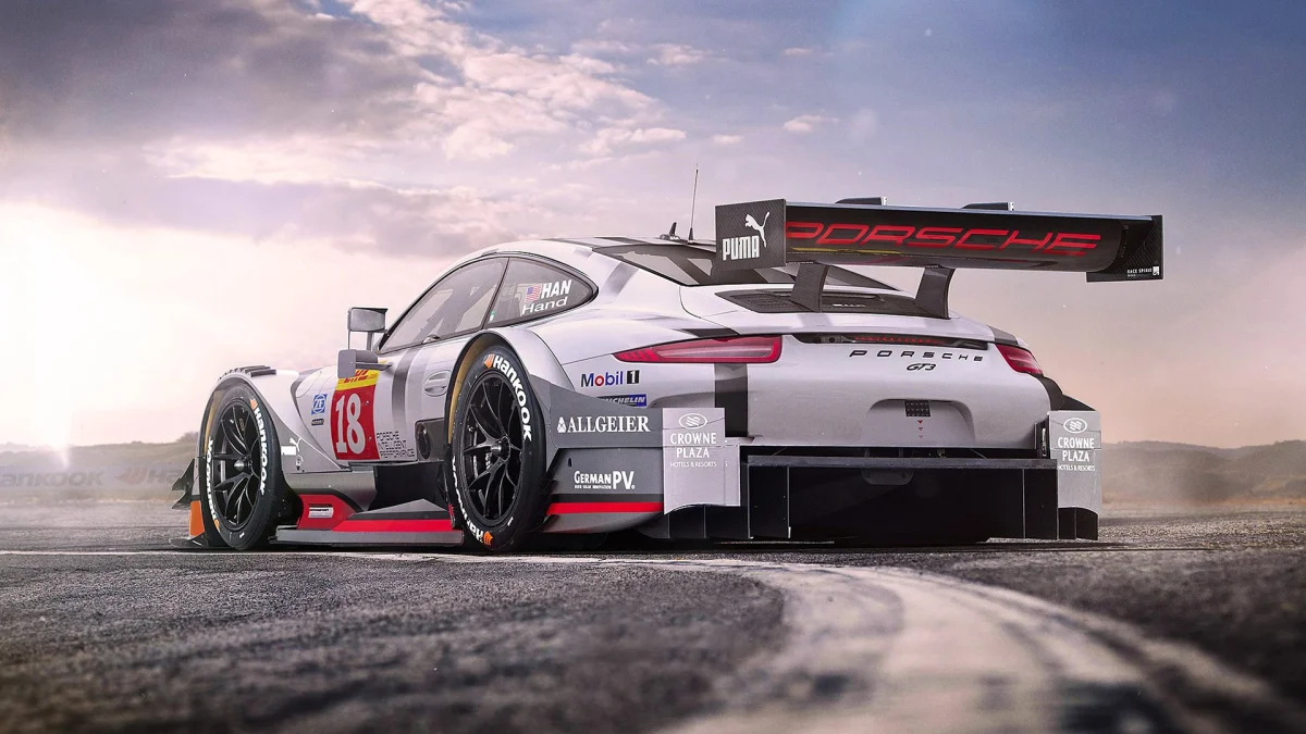 гоночний porsche 911 gt3 на трасі, porsche 911 gt3, porsche, диски, колеса, захід сонця, машини, автомобілі, небо, порше, сонце, сонячні промені, сонячне світло, спорткари, тюнінг, хмари, швидкість, авто