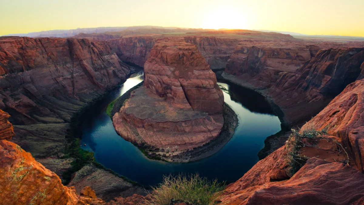 Sunset over a bend in the Colorado River in Horseshoe Canyon