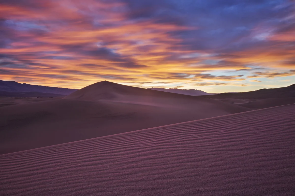 the sunset sky over the dunes of death valley, clouds, deserts, dunes, sand dunes, evening, evenings, twilight, dus, landscapes, mountains, peaks, hills, sand, sands, sky, sunsets, sunset, nature, world