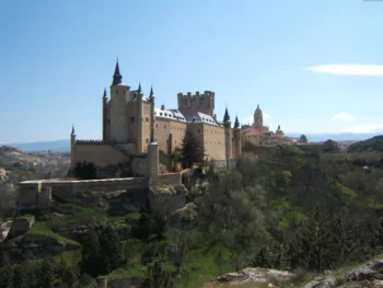 The Alcázar in Segovia against the backdrop of a clear Spanish sky