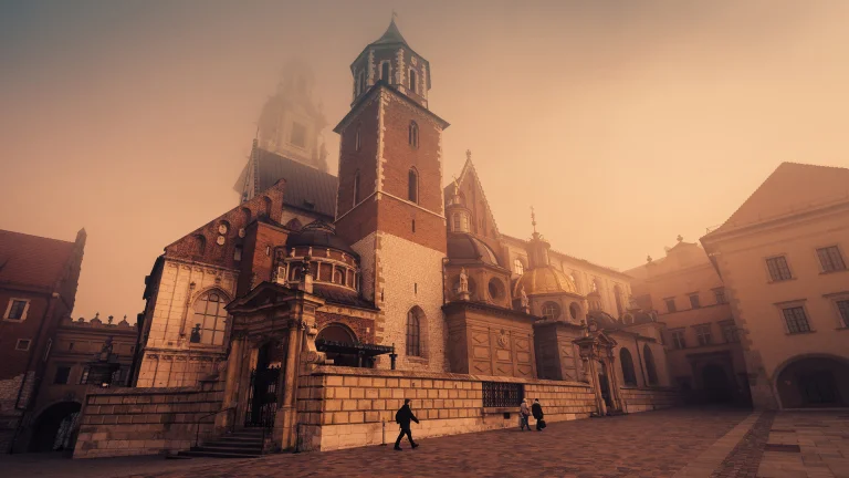 wawel cathedral in poland in the morning fog, wawel cathedral, kraków, areas, attractions, castles, cathedrals, fog, krakow, morning, pedestrians, poland, towers, architecture, world