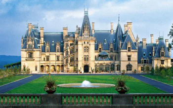 Morning light over the Biltmore Estate in the U.S.