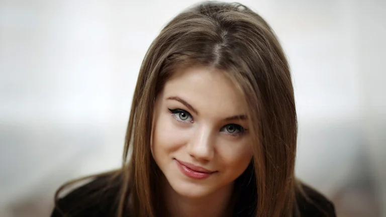 Взгляд девушки