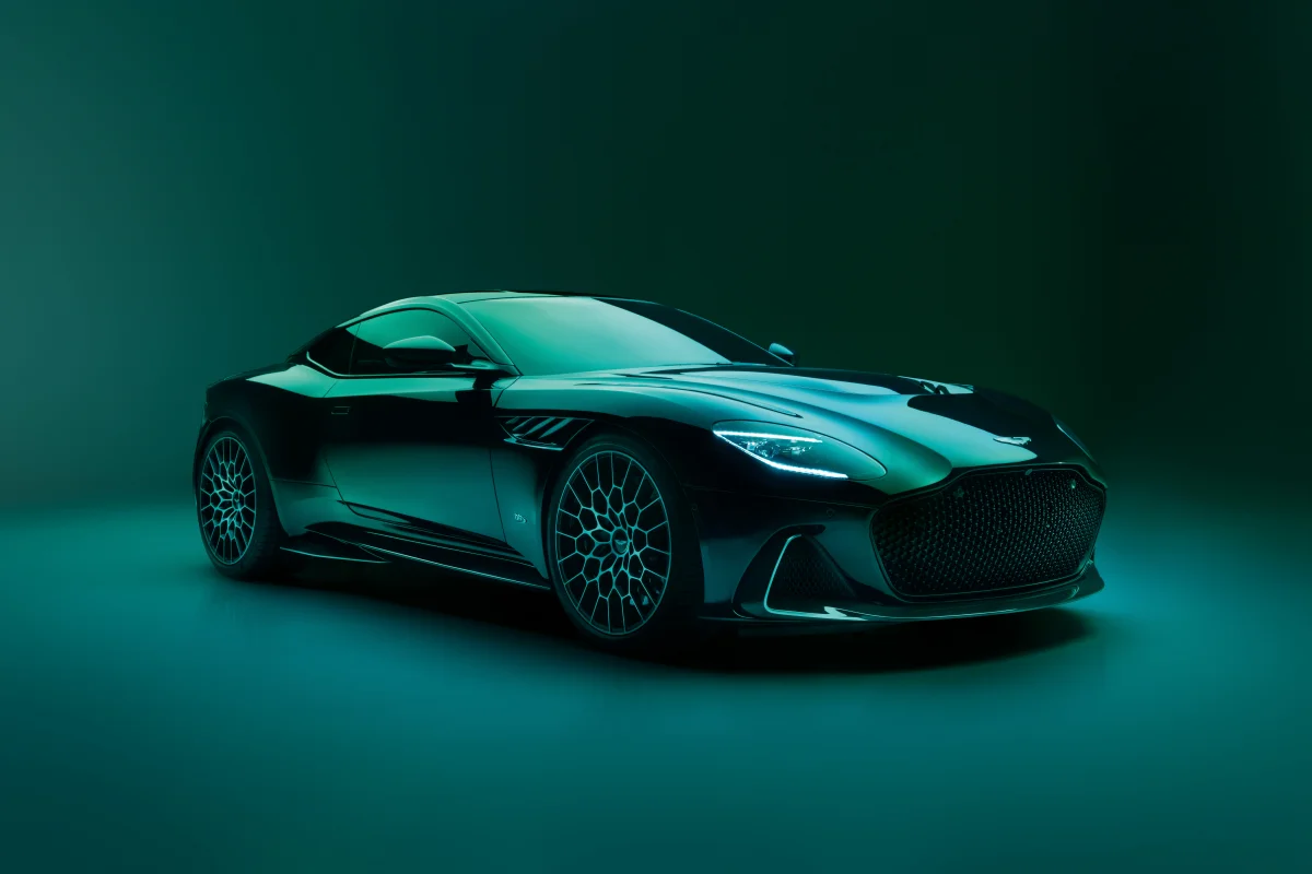 Aston Martin DBS 770