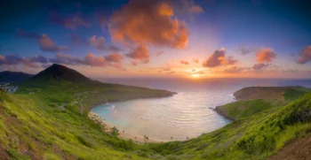 A golden sunset over Hanaua Bay on the island of Oahu
