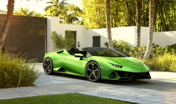 Bright green Lamborghini Huracan Evo Spyder