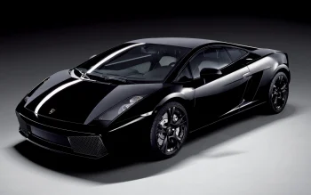 Чорний Lamborghini Gallardo у студійному світлі