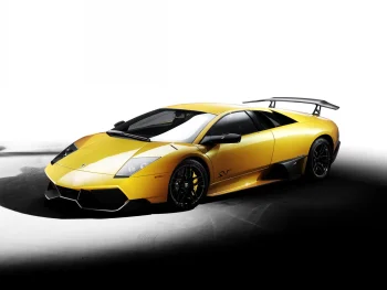 Ярко-желтый Lamborghini Murcielago LP 670-4 SuperVeloce