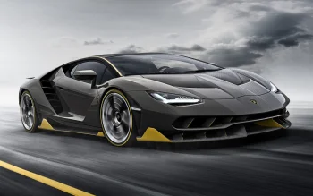 Lamborghini Centenario у русі