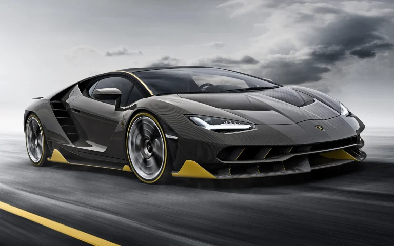 The Lamborghini Centenario in motion