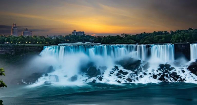A golden sunset over Niagara Falls