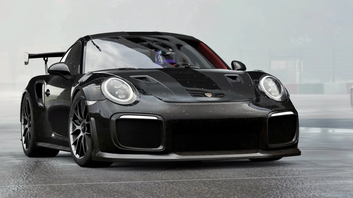Porsche 911 GT2 RS на гоночном треке