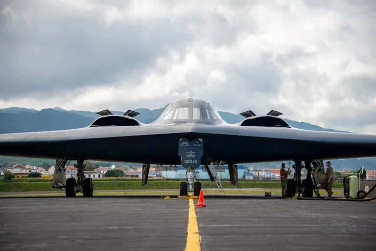 b 2 spirit bomber, airplanes, aircraft, aviation, b-2 spirit, northrop b-2 spirit, usa, united states, technology