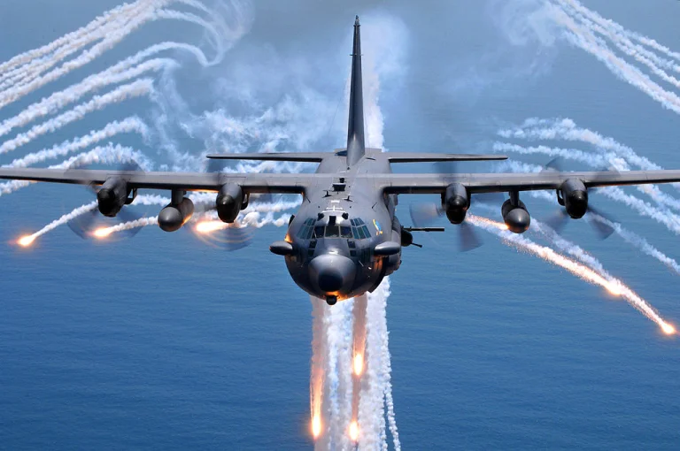 lockheed ac-130 gunship, ac-130, airplanes, aircraft, aviation, lockheed, lockheed martinс, локхид, usa, united states, lockheed martin, technology