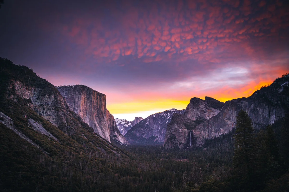 Sunset over Yosemite Valley
